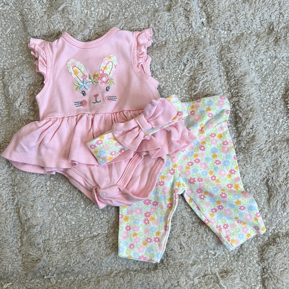 Bunny/Easter set - never worn